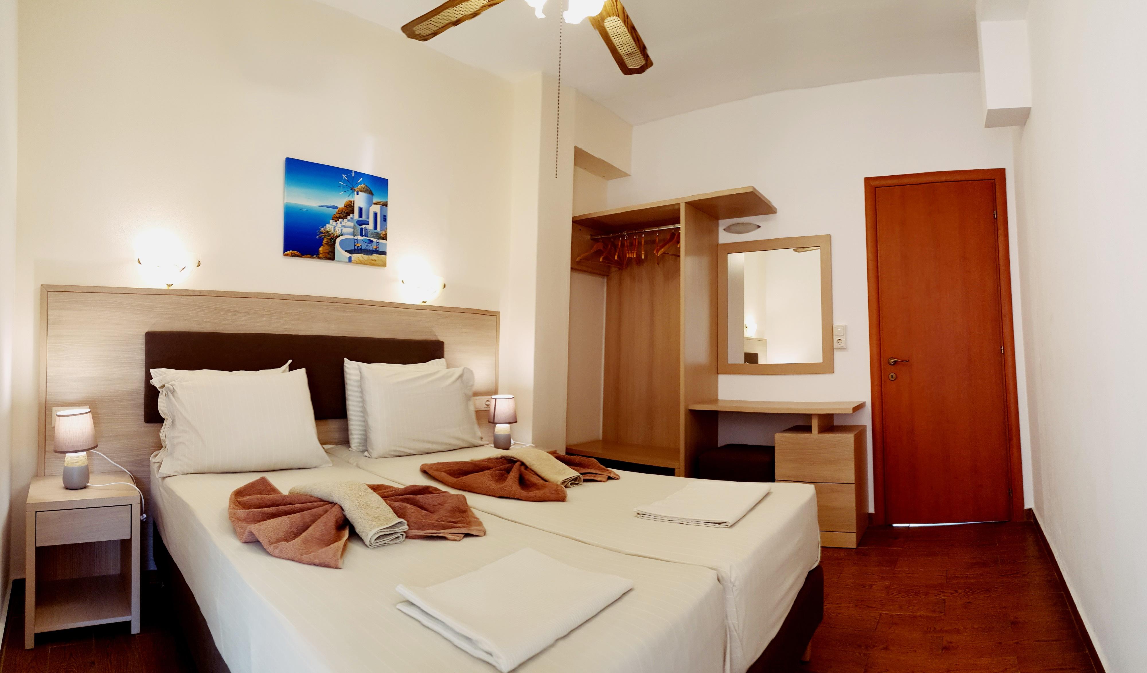 Apollo Studios Livadia  Екстер'єр фото
