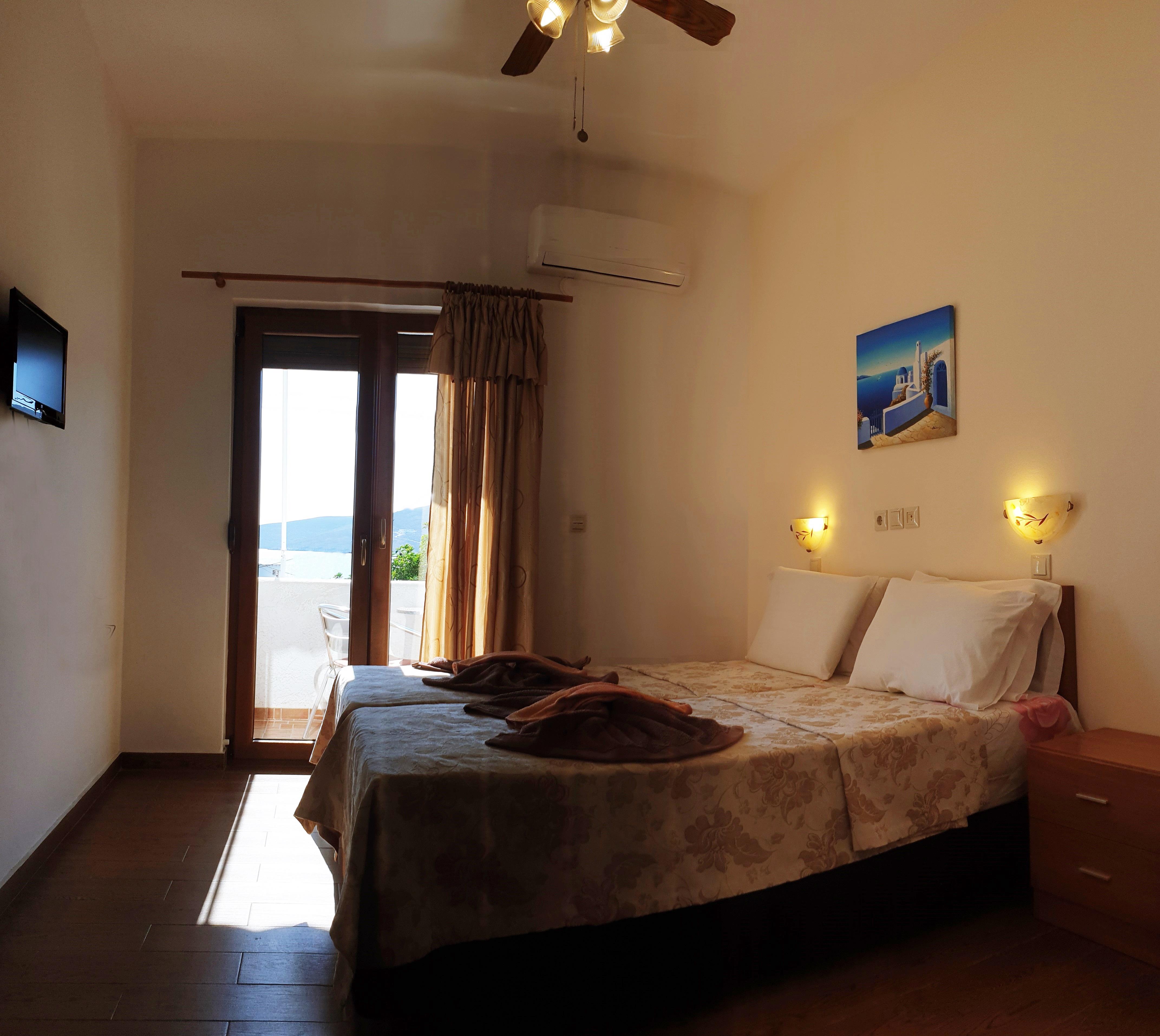 Apollo Studios Livadia  Екстер'єр фото