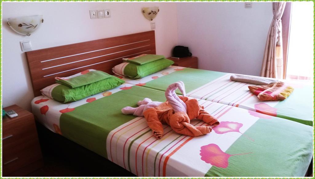 Apollo Studios Livadia  Екстер'єр фото