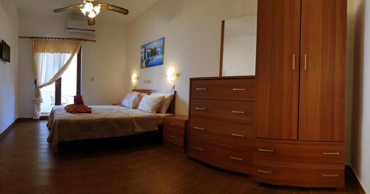 Apollo Studios Livadia  Екстер'єр фото