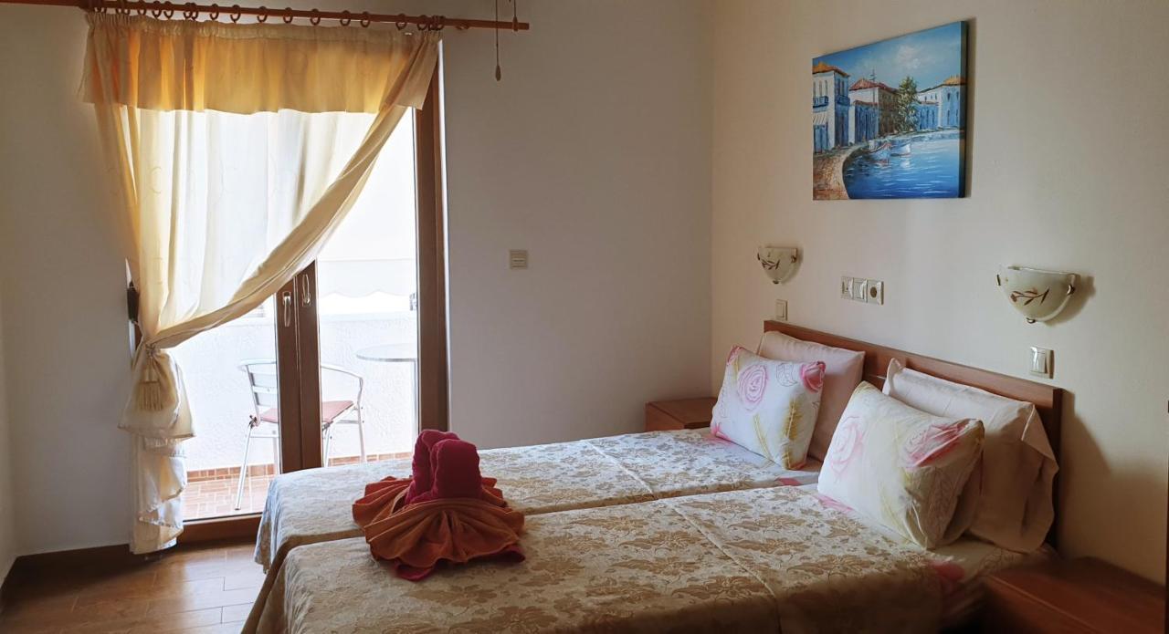 Apollo Studios Livadia  Екстер'єр фото